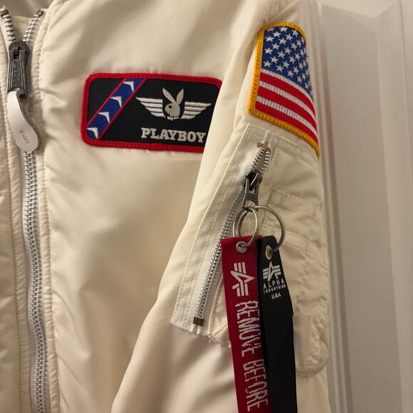 Rare Alpha Industries x Playboy Vandy 1 MA-1 Flight Jacket Patch White Mens XS - Picture 5 of 9